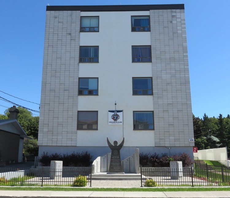 Appartement logement à louer 3 1/2 centreville Rimouski (1 juillet) Chevaliers de Colomb Appartement logement à louer 3 1/2 centreville Rimouski (1 juillet) Chevaliers de Colomb